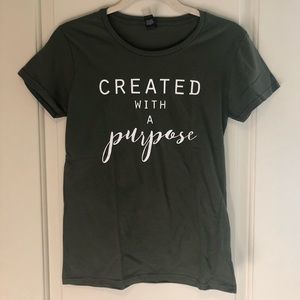 NWT Elly and Grace Green T-Shirt Small